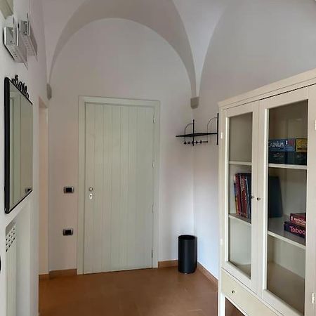I Tre Re, Arte E Storia. Apartment Fossombrone Luaran gambar