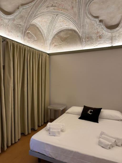 I Tre Re, Arte E Storia. Apartment Fossombrone Luaran gambar